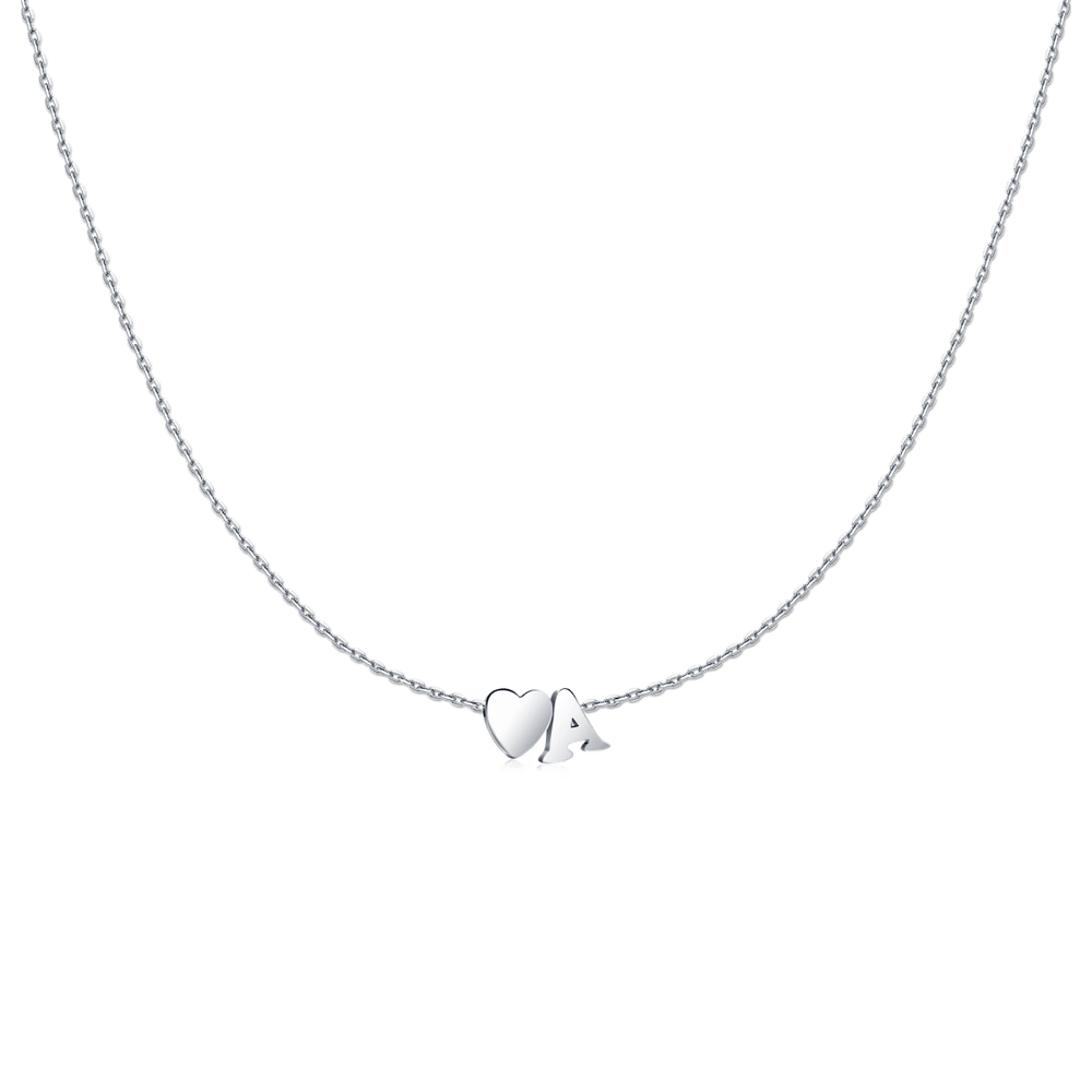 Letra Amor Necklace