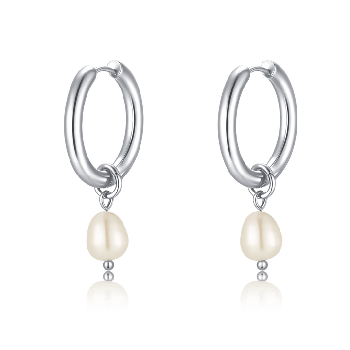 Perla Asimétrica Hoop Earrings